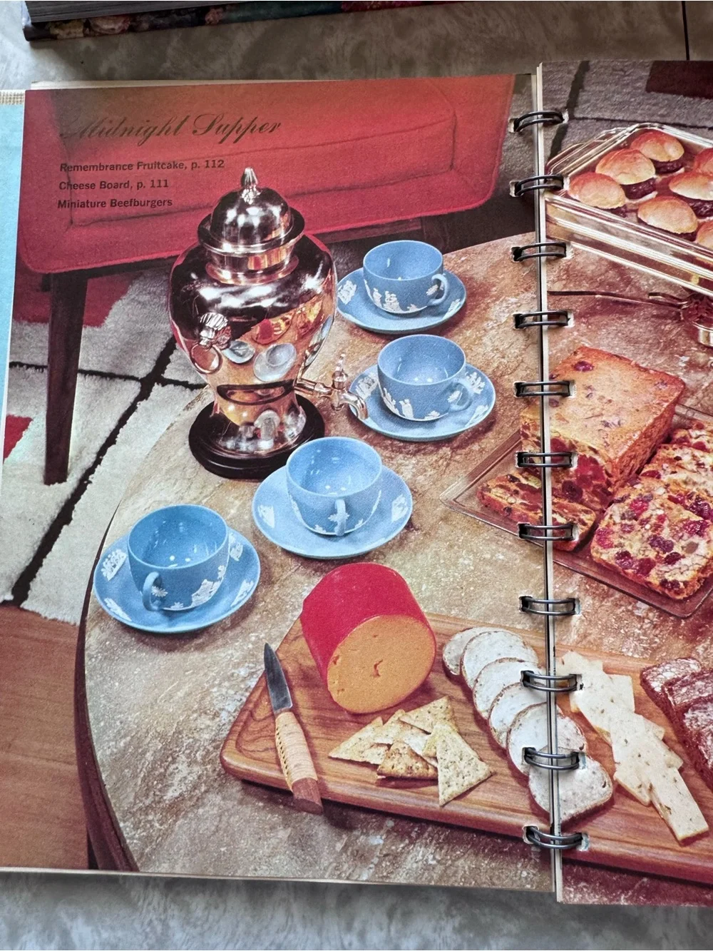 Betty Crocker ‘Guide to Easy Entertaining’ Cookbook VINTAGE 1959